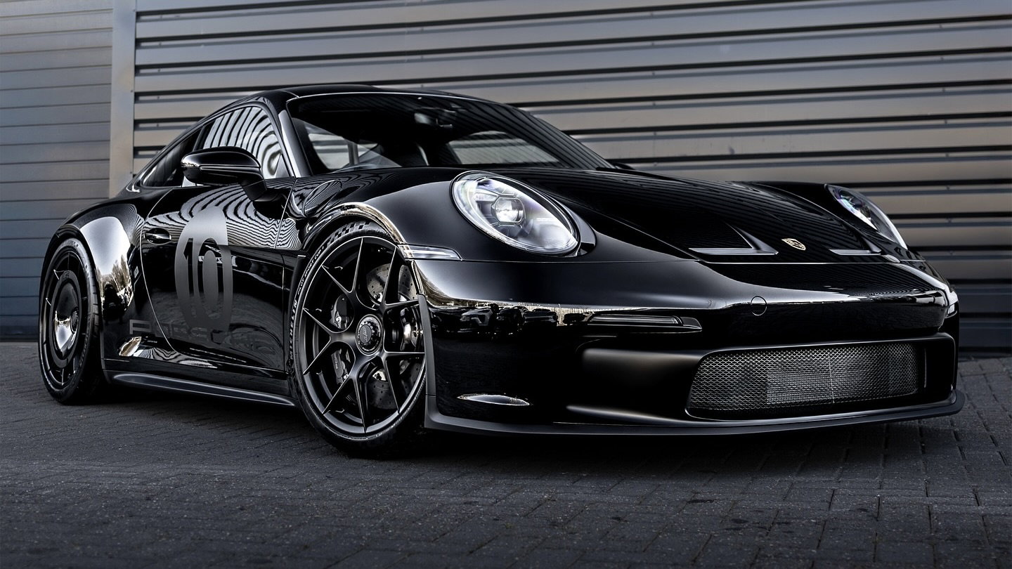 JCR Porsche 911 S/T - front